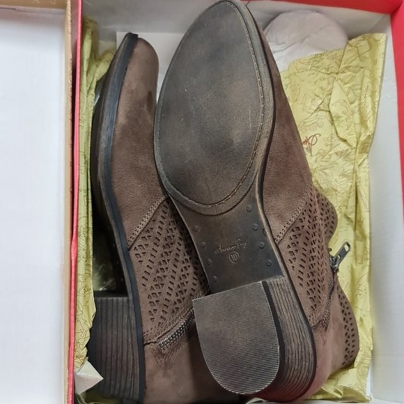 American Rag Abby Ankle Booties - Picture 7 of 7